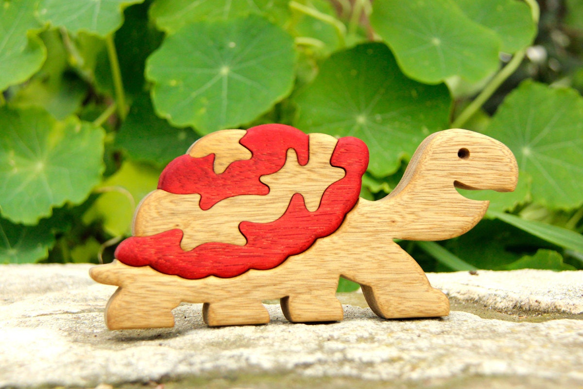 Turtle Wooden Puzzle - Handcrafted Jigsaw for Kids, Eco-Friendly Educational Toy, Charming Nature Decor