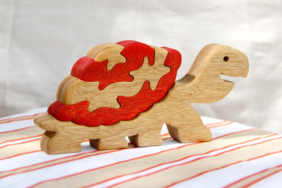 Turtle Wooden Puzzle - Handcrafted Jigsaw for Kids, Eco-Friendly Educational Toy, Charming Nature Decor