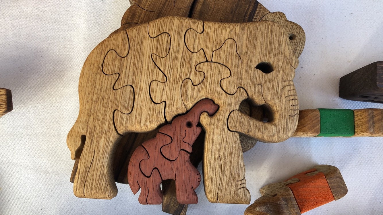 Handmade Elephant & Baby Puzzle - Wooden Interlocking Family Toy - Perfect Gift for Animal Lovers