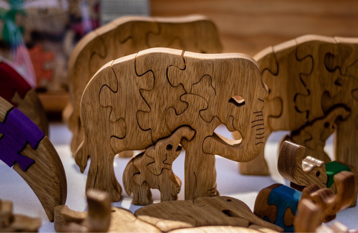 Handmade Elephant & Baby Puzzle - Wooden Interlocking Family Toy - Perfect Gift for Animal Lovers