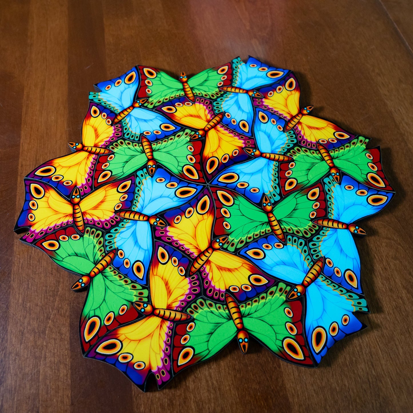 Butterfly wooden puzzle, tessellation puzzle, endless puzzle