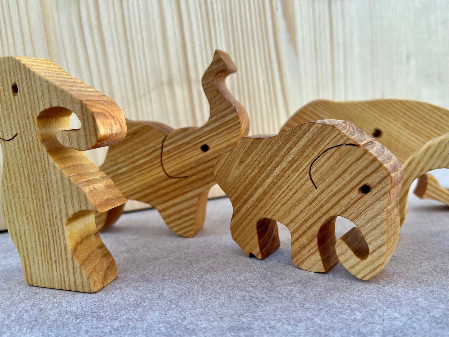 Elephant wooden puzzle, Safari animals, Puzzle for kids, Wooden toys for kids, Montessori toys, Animal wood figures, Gift for children