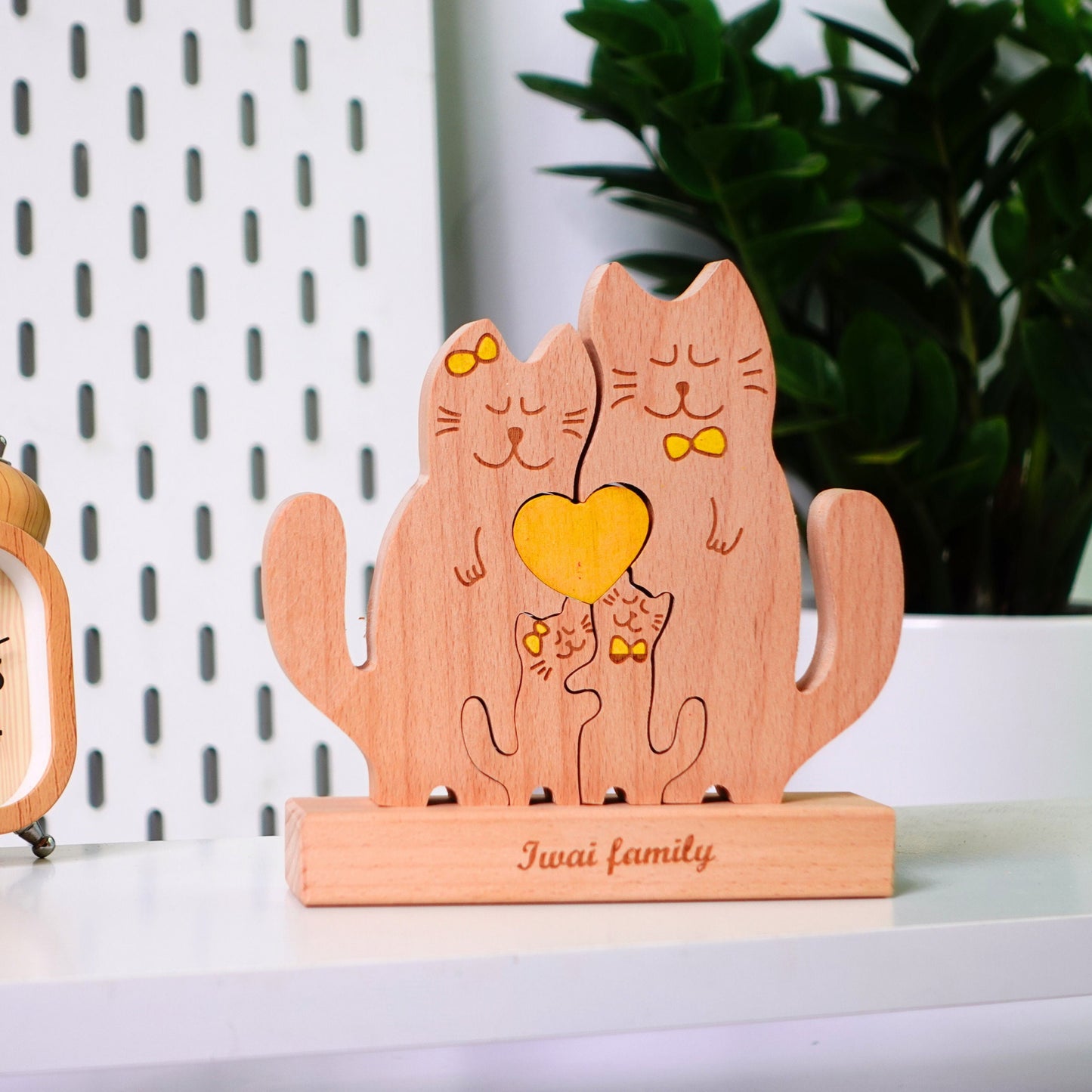 Personalized Cat Family Wooden Puzzle Custom Animal Figurines Wooden Cat Carvings Mother's Day Gift For Parents Kids Gift 3D Animal Art