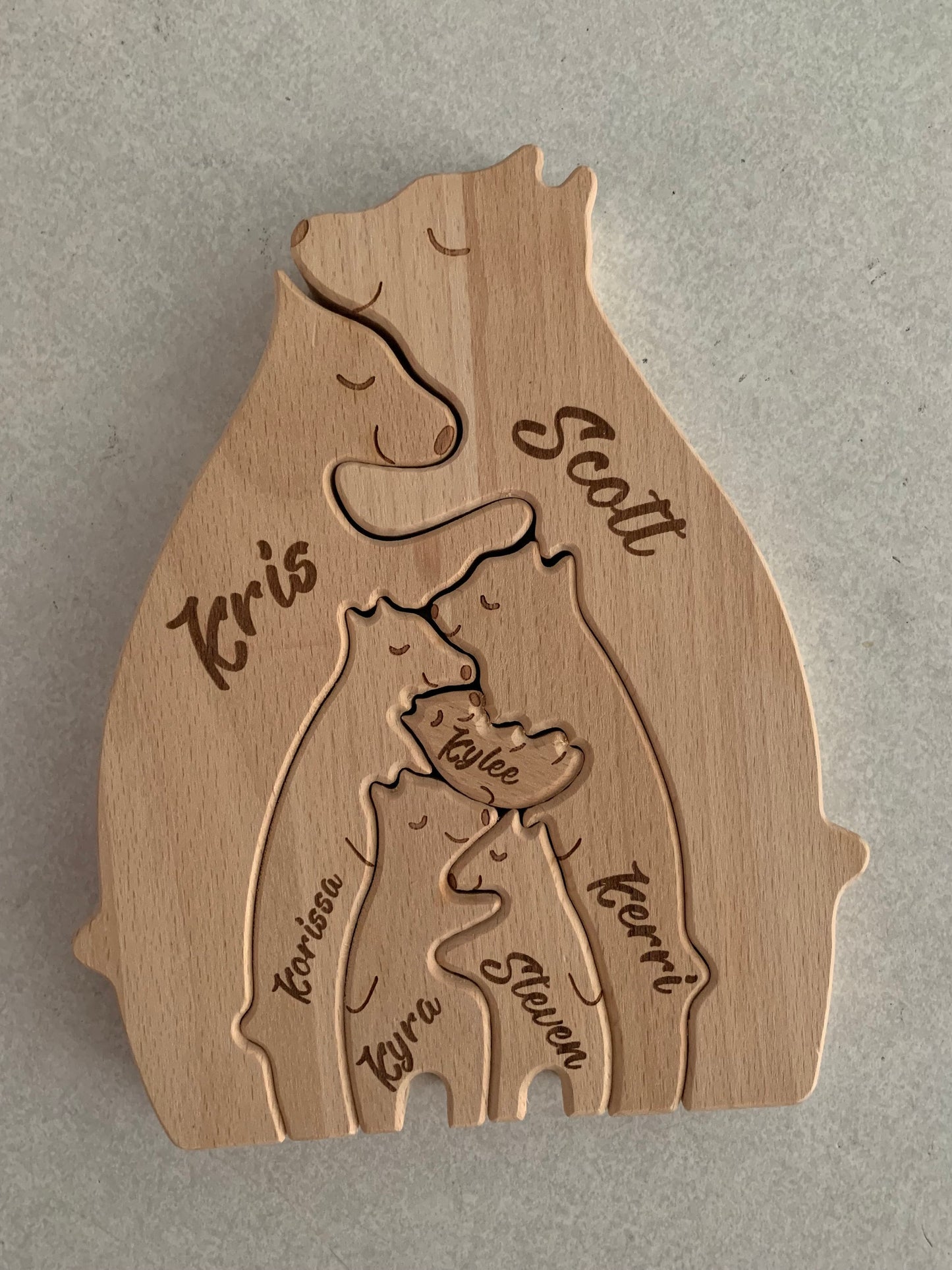 Family Name with Stand Personalized Wooden Bear Puzzle, Engraved Name Puzzle, Gift for Mom,Kids, Grandma Family Home Decor, Animal Lover